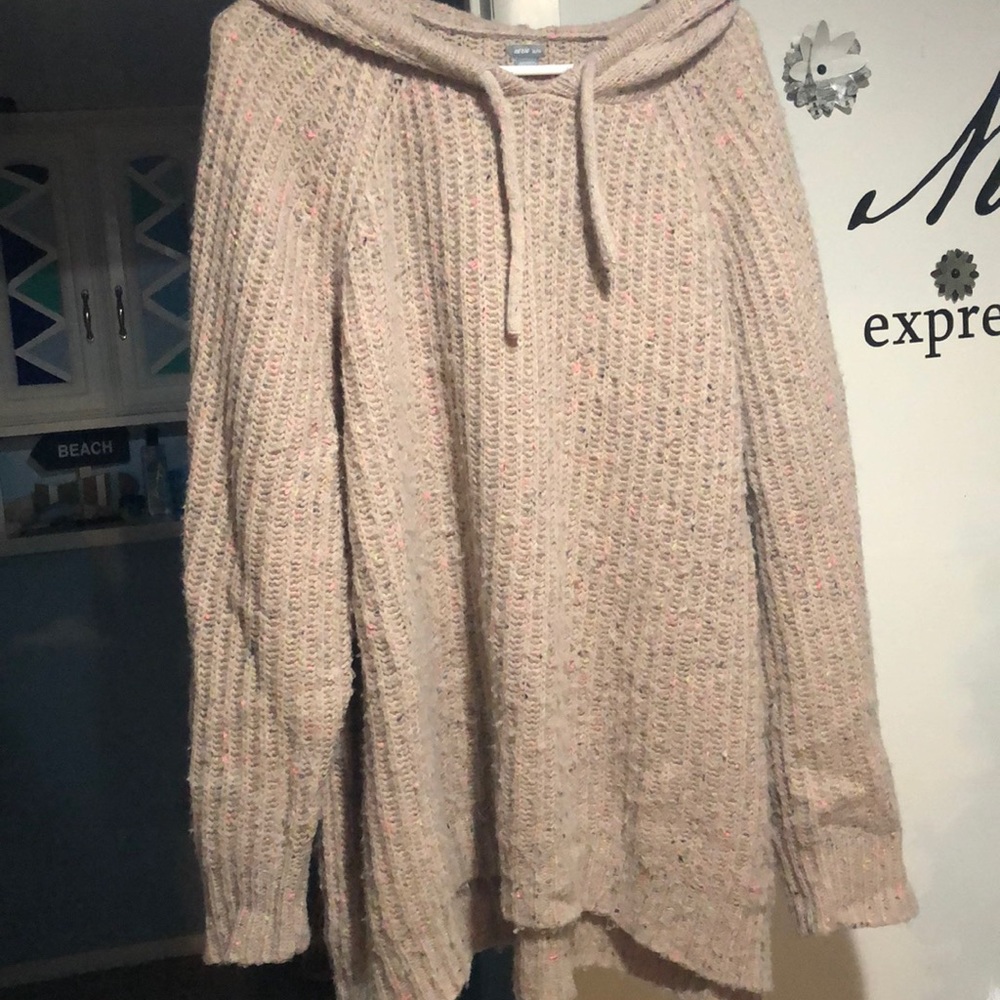 Aerie sweater w/ hood!